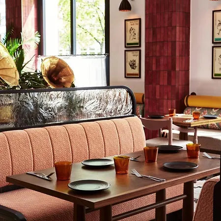 Berlin Mark Hotel 4*