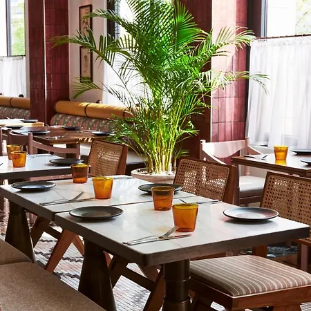 Ξενοδοχείο Berlin Mark Hotel 4*