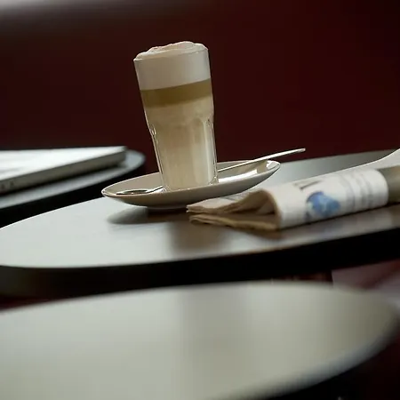 Отель Berlin Mark Hotel 4*