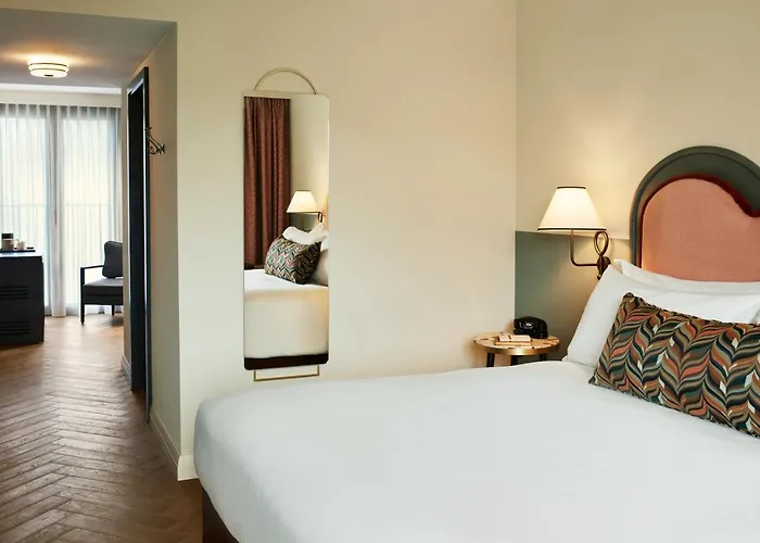 Szálloda Berlin Mark Hotel 4*